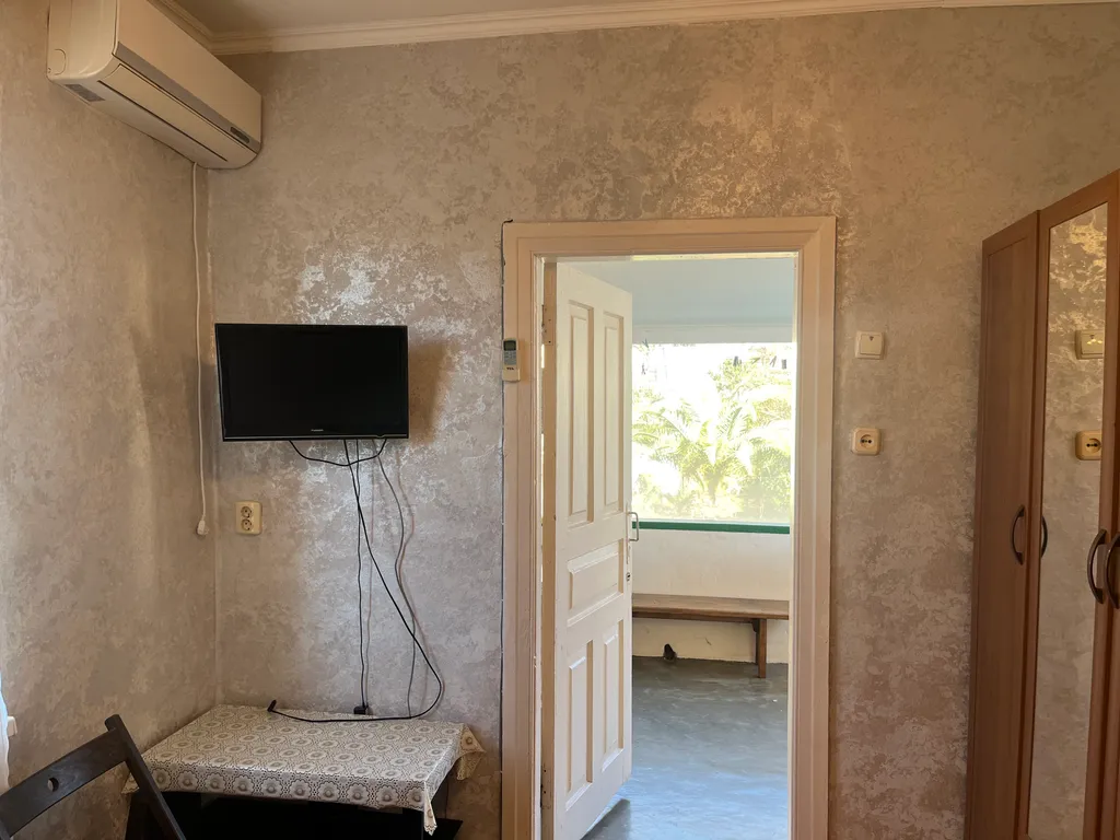 Квартира Комната — Гагра