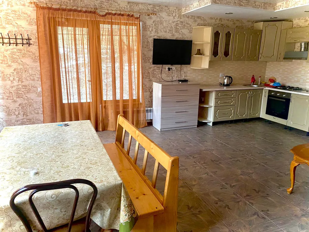 6-комнатный Дом