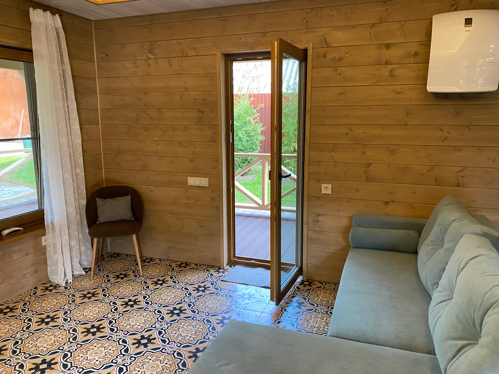 Champion House FreeDom