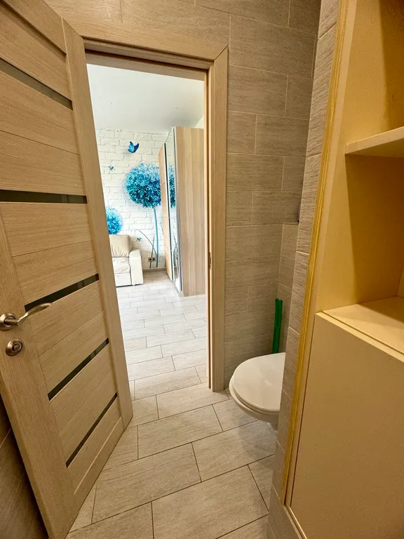 Апартаменты первая линия, у моря, с балконом и видом на горы