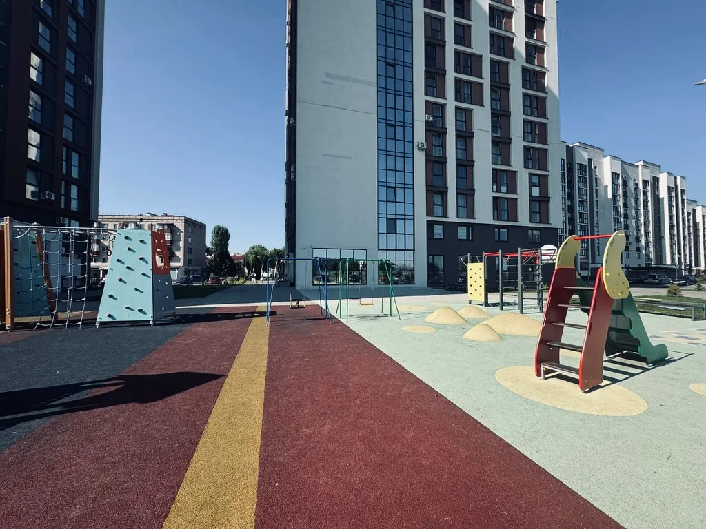 Новая двухкомнатная квартира в центре