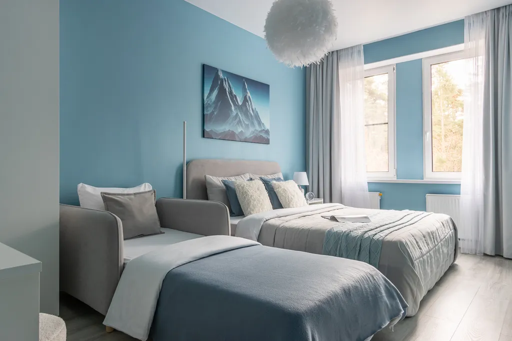 Дизайнерская квартира Облако с качелью на балконе и с видом на сосны