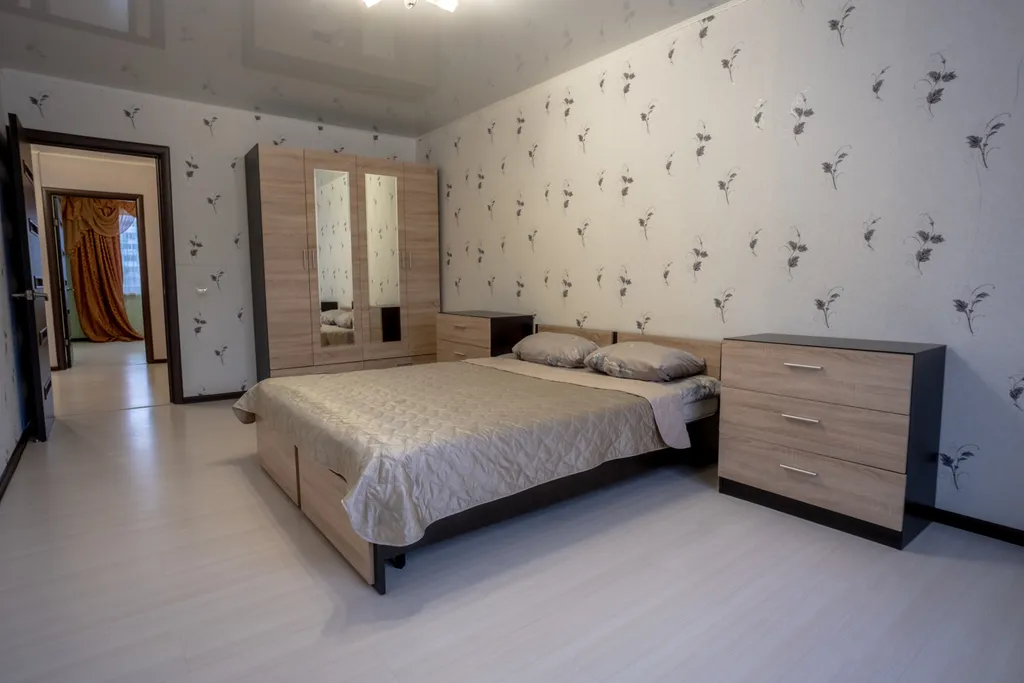 Апартаменты большие на главном проспекте