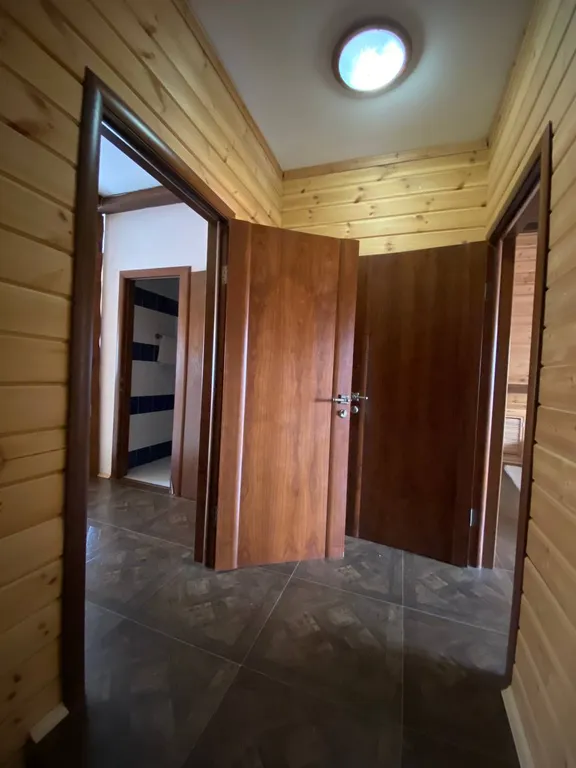 Дизайнерский дом Каравелла в центре Абзаково