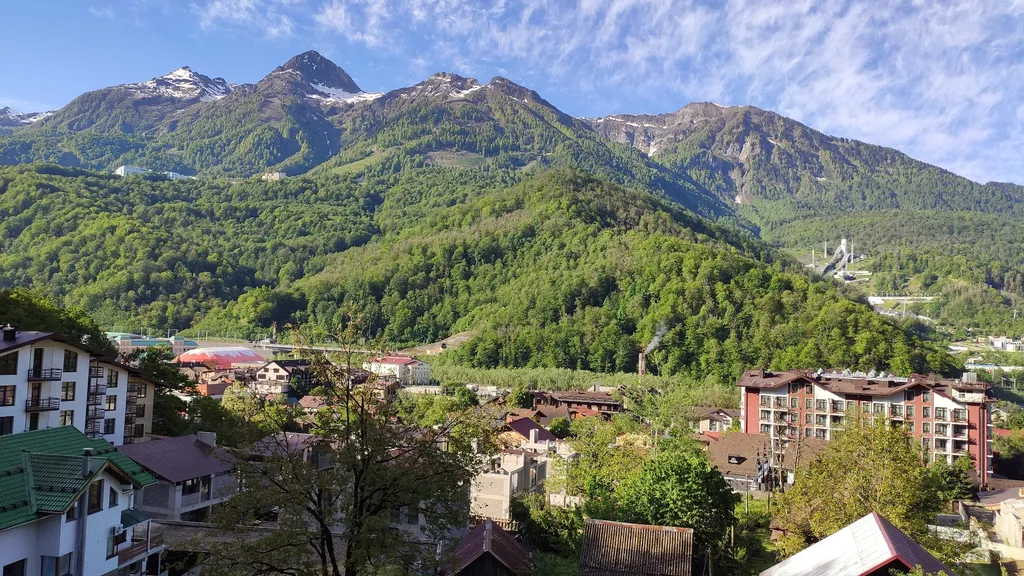 Панорамный двухместный апартамент комфорт с кухней и балконом