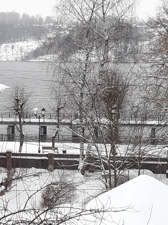 Дом с видом на Волгу, вторая линия