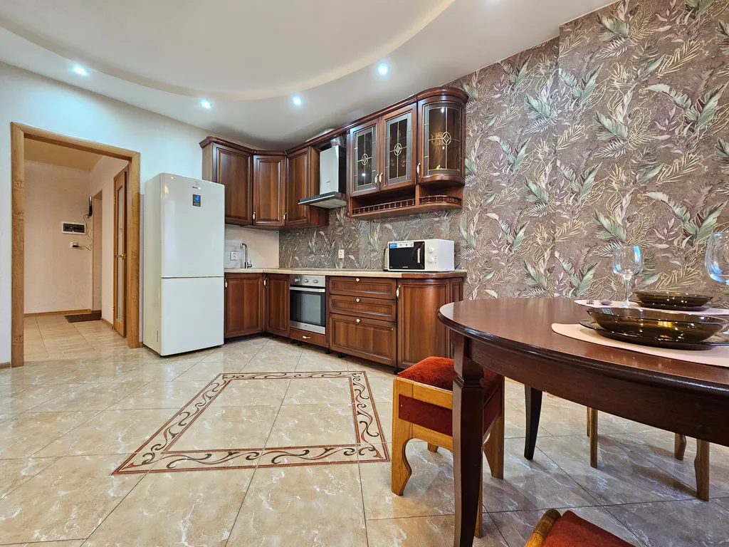 Просторная двушка в самом центре города