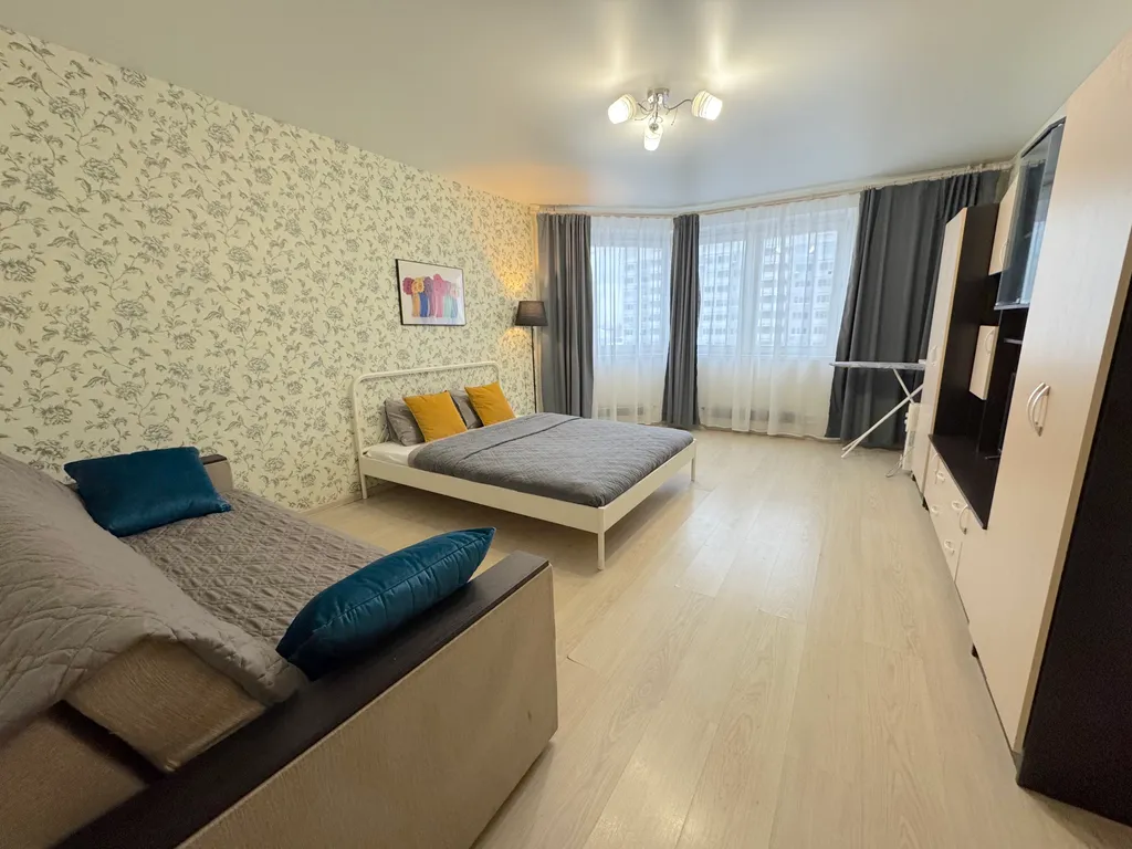 Большая квартира в центре — аренда посуточно в Долгопрудный