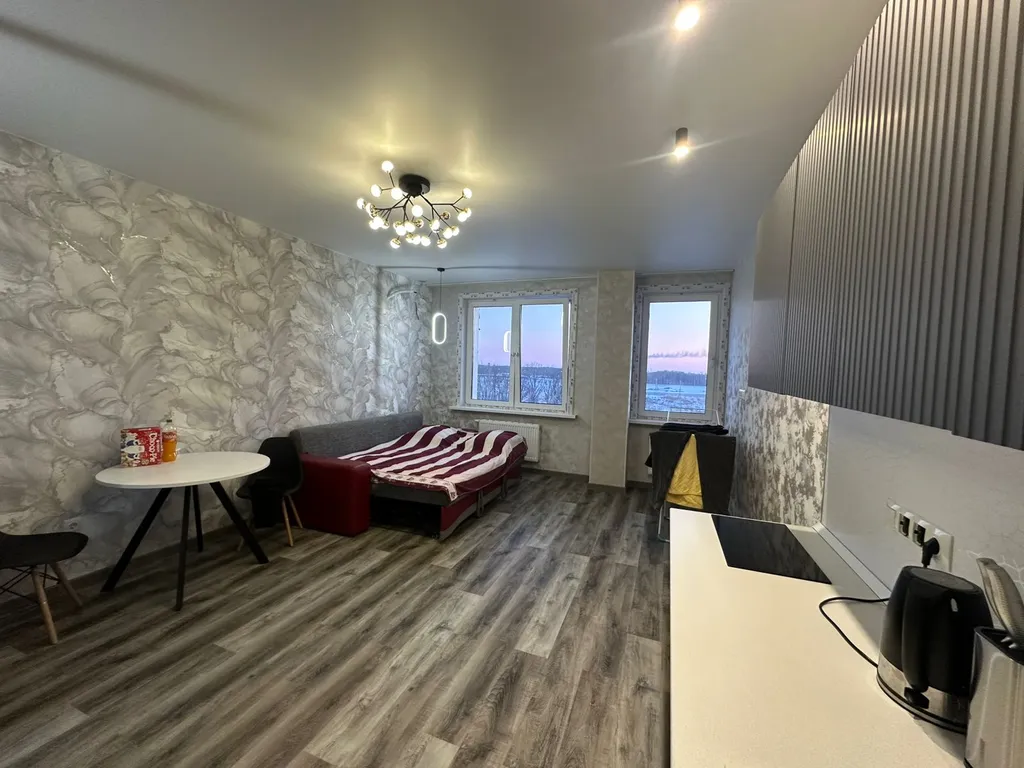 Новая студия не далеко от аэропорта