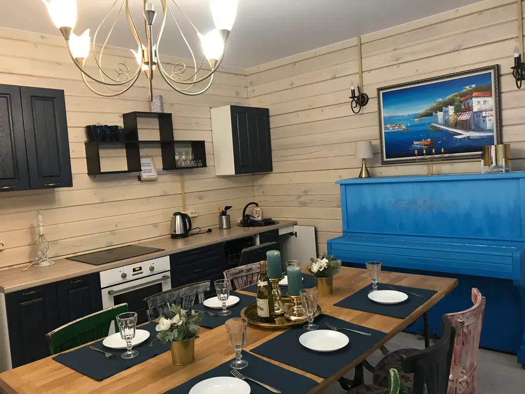 Дом синь-камень