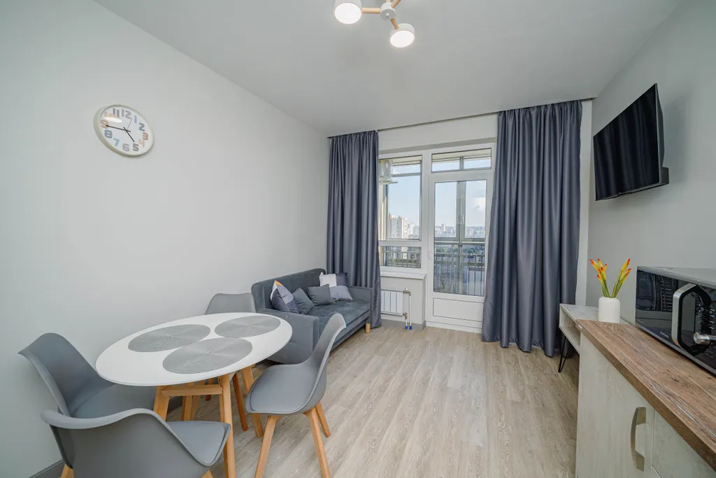 Квартира Просторная и светлая квартира — Екатеринбург