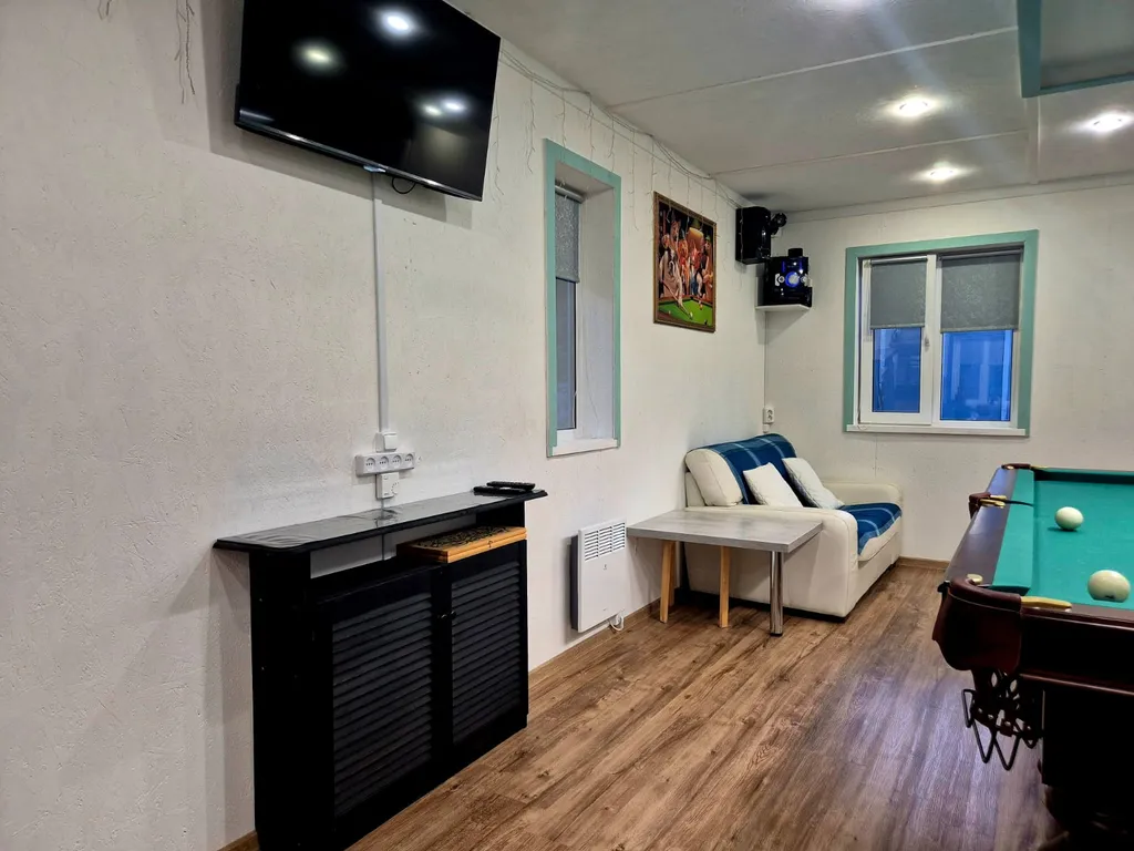 Дом-баня у родника