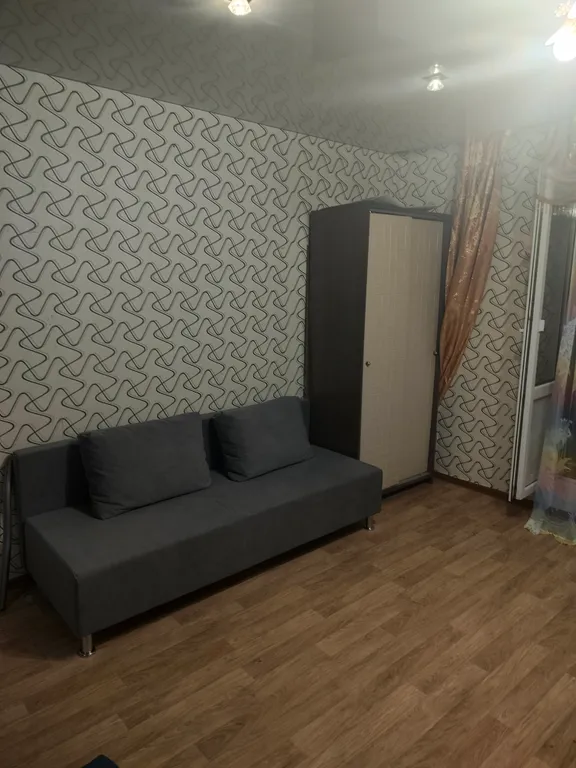 Квартира Студия напротив автовагзала или ледового дворца Кристал — аренда посуточно в Тобольск