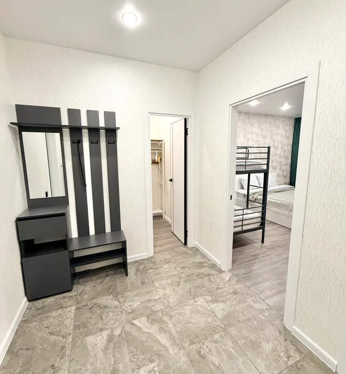 Новая квартира с видом на лес