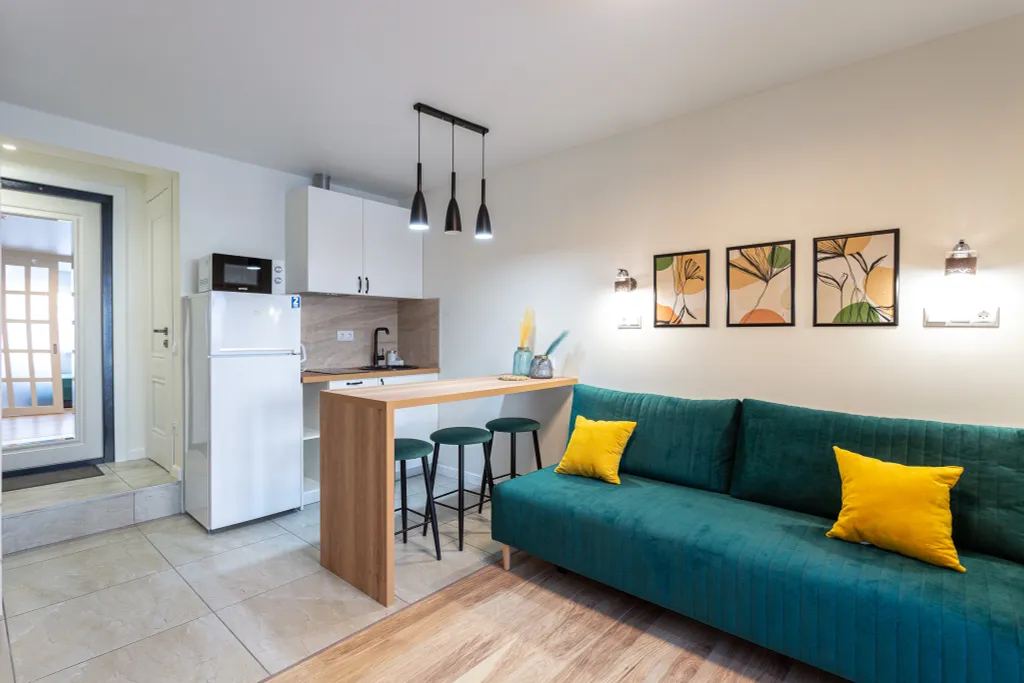 Квартира Квартира Современная и яркая студия Морент в ЖК Фрукты — Сириус