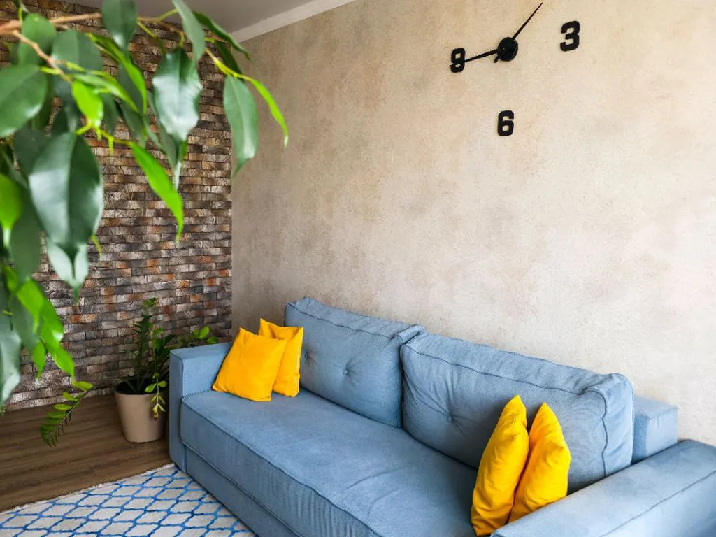 Стильная семейная квартира (Уютный Дом)