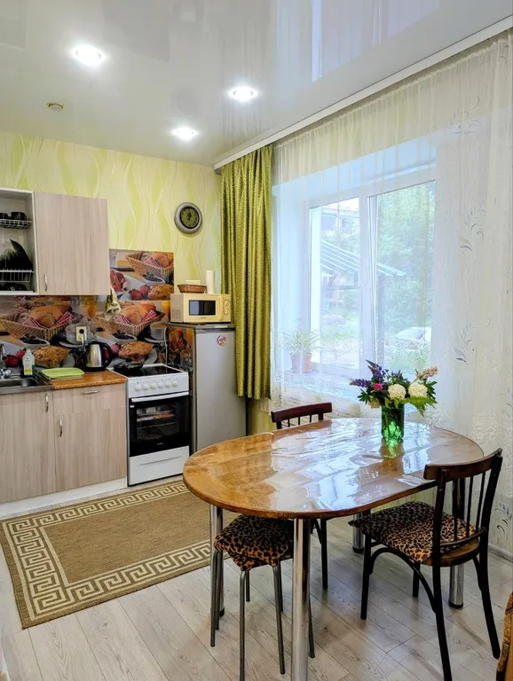 Удобная квартира-студия в новом микрорайоне, всё рядом — аренда посуточно в Байкальск