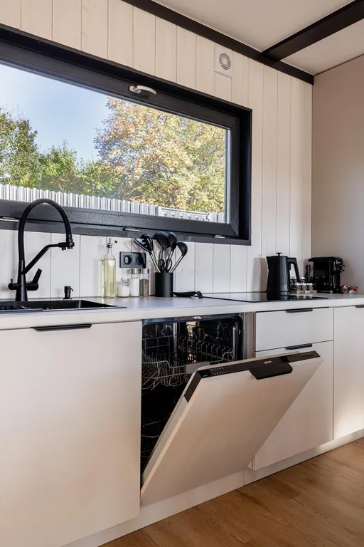 Дом с видом на закат