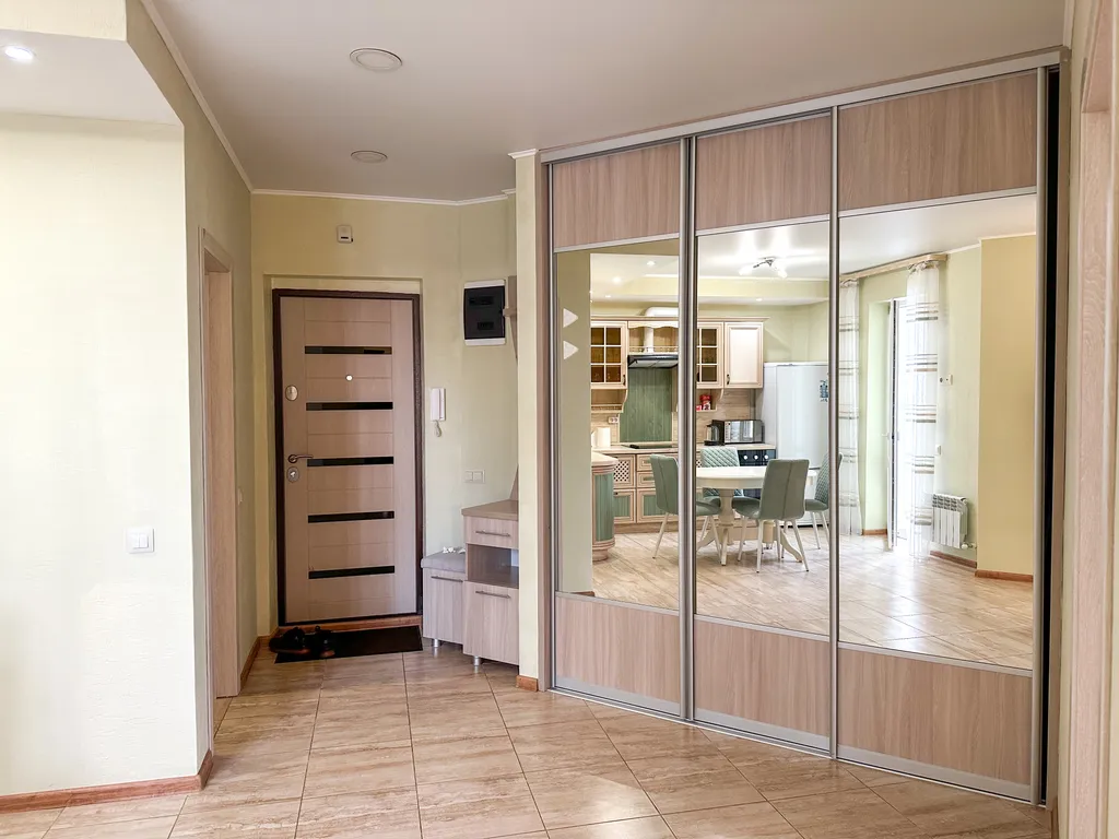 Центр города - квартира на Петровской набережной / Чернавский мост