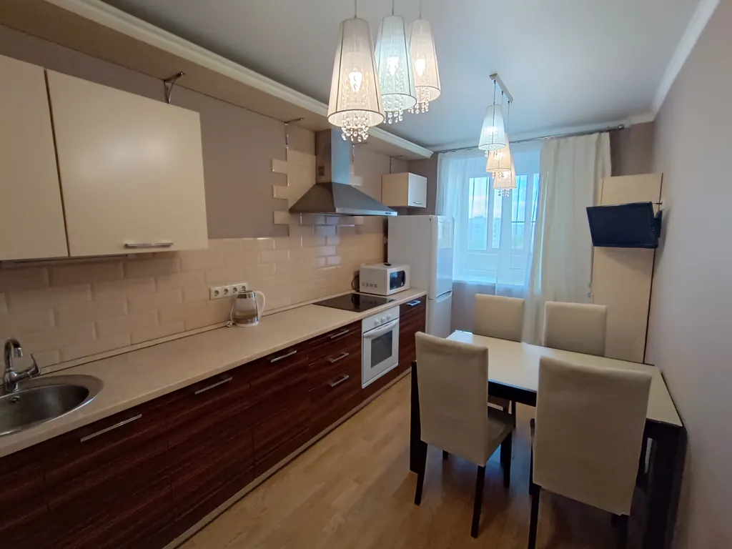 Квартира Квартира в 900 метрах от Аквапарка Ривьера — Казань