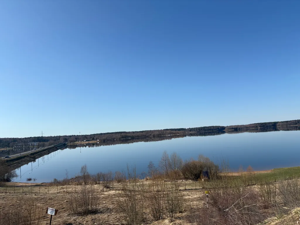 Уютная двухуровневая квартира возле водохранилища со всеми удобствам…