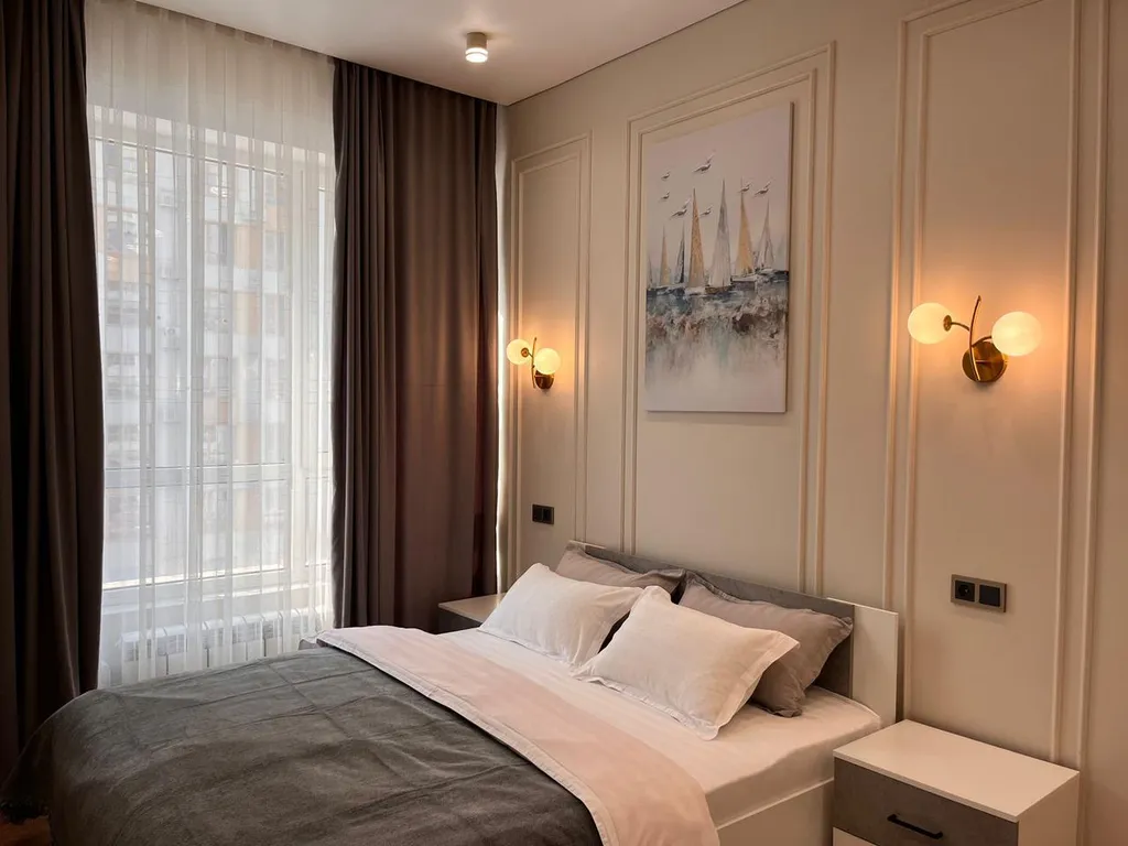 Квартира Новая просторная в ЖК «Меридиан» центр Алматы & питьевая вода подарок — аренда посуточно в Алматы