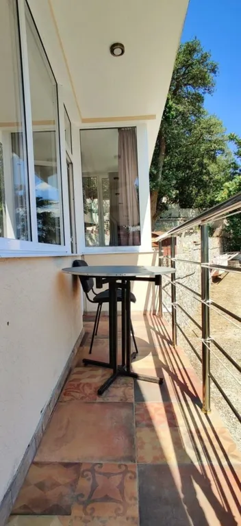 Студия с видом на море двух спальная кровать и 2 раскладных дивана 305