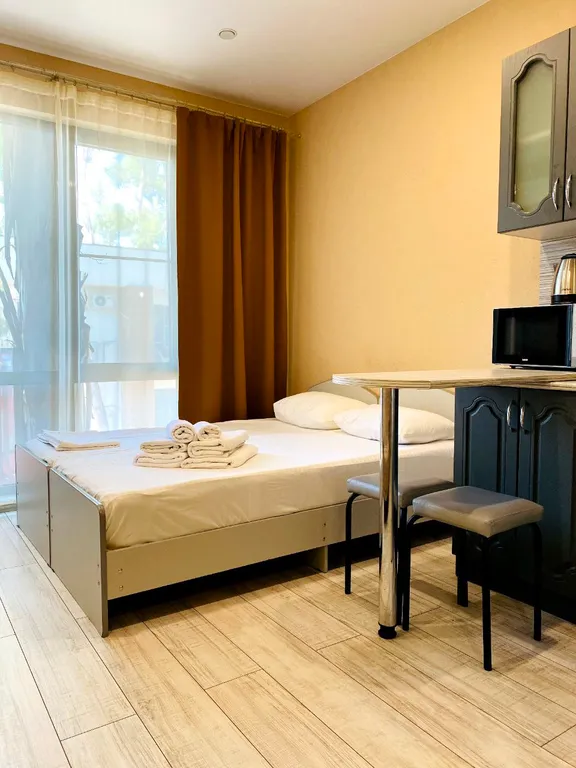 Квартира Квартира Уютная студия в ЖК Мадрид Парк 2 с бассейном — Адлер