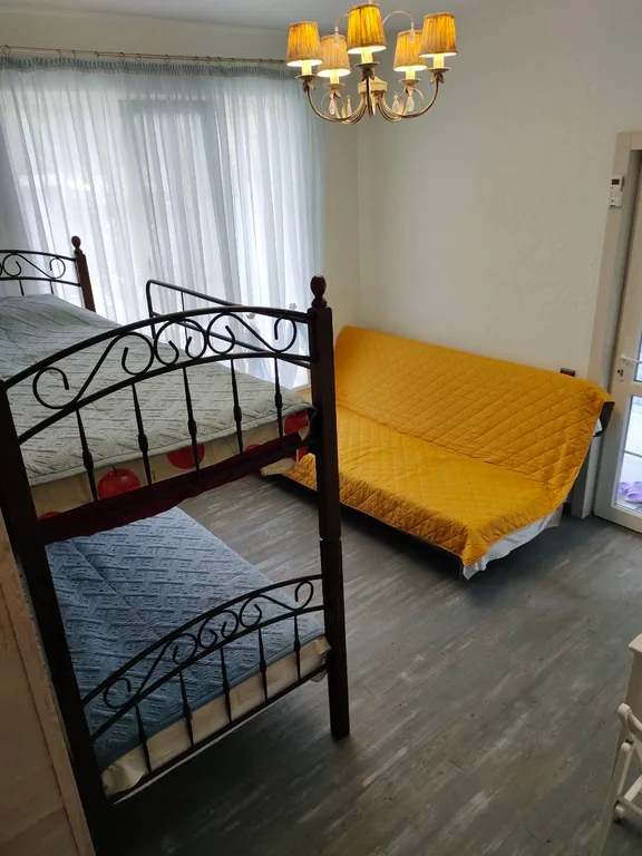 Коттедж Домик с отдельным входом — аренда посуточно в Абрау-Дюрсо