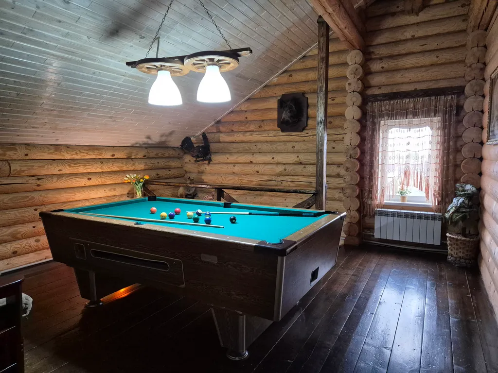 Уютный дом с бильярдом и сауной на побережье водохранилища