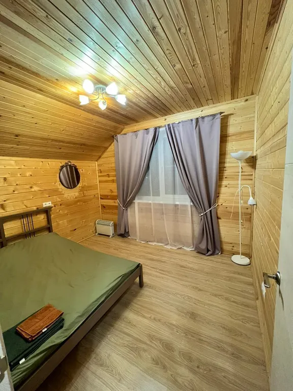 Дом рядом со спортивными базами