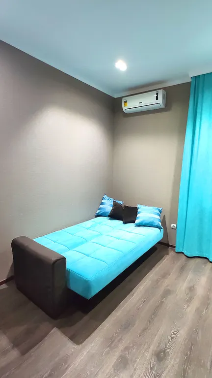 Два шага от центра