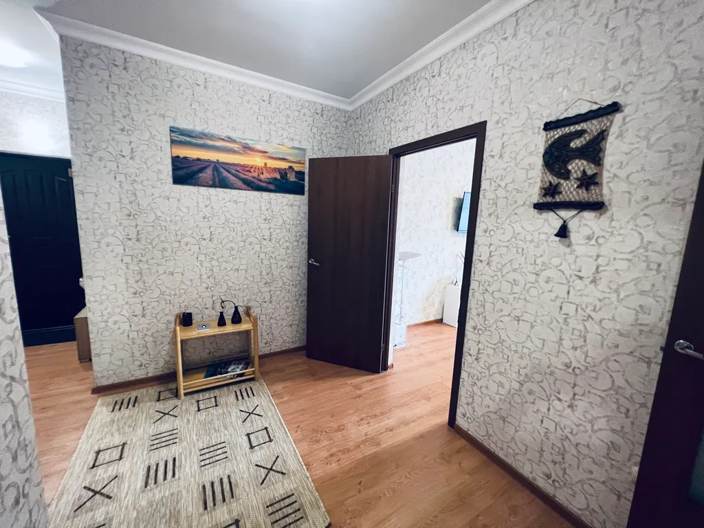 Квартира Квартира с двумя отдельными комнатами, исторический район, просторно — Калининград