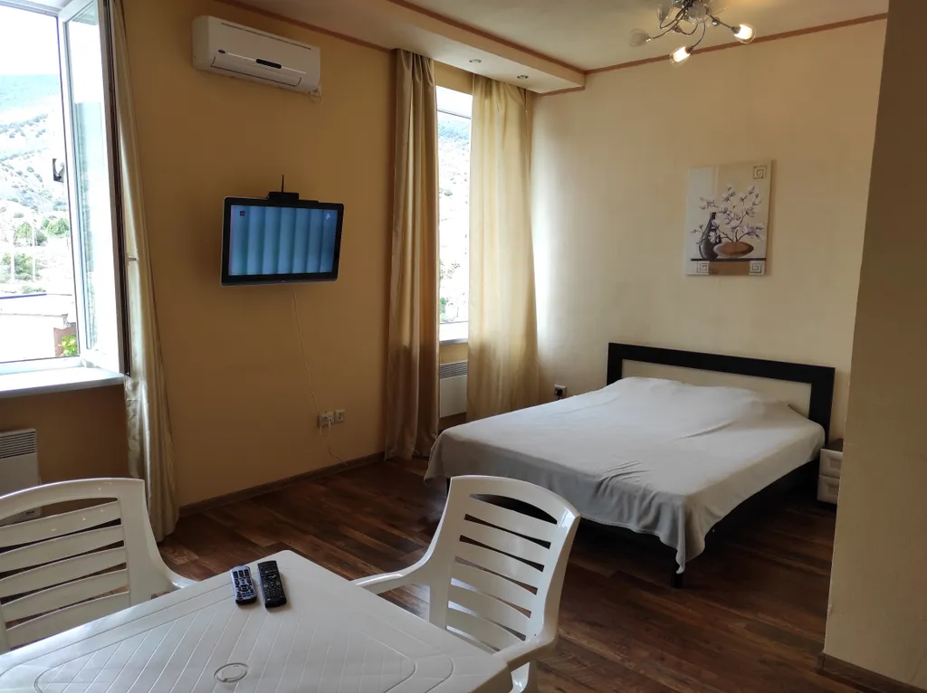 1-комнатная Квартира — аренда посуточно в Судак