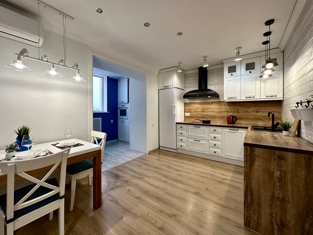 3-комнатная квартира на Черепановых, 2А