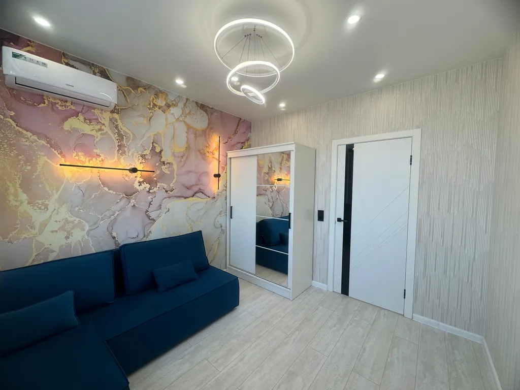 Евро 4-х комнатная люкс квартира