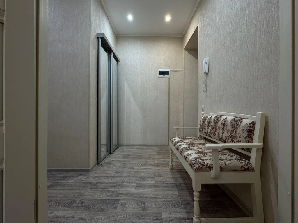 Двухкомнатная квартира рядом с Кремлем