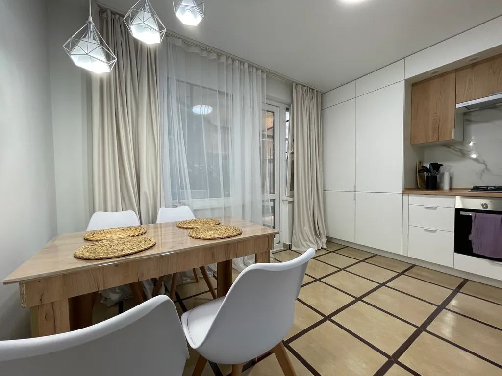 Уютный двухуровневый таунхаус недалеко от моря