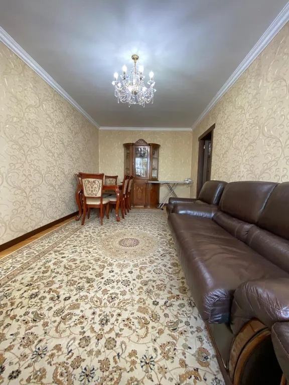 2 комнатная квартира в золотом квадрате