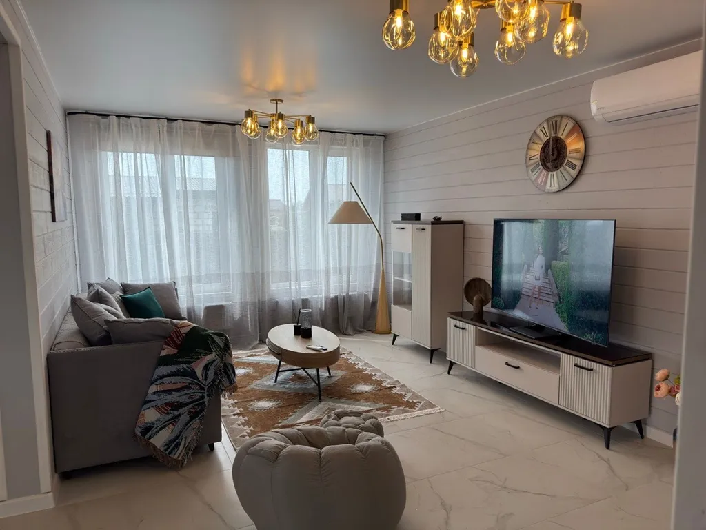 Коттедж Новый дом с баней в Подмосковье — Лопотово