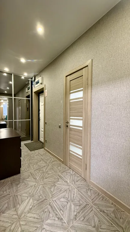 Просторная двушка у М-2