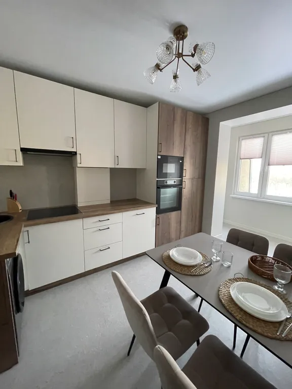 Квартира с видом на город и море