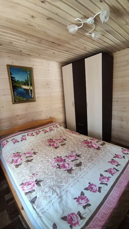 Коттедж Уютный домик в лесу №5 с двумя спальнями — Кутузовское