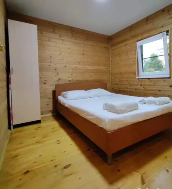 Коттедж Деревянный домик у моря — аренда посуточно в Витязево