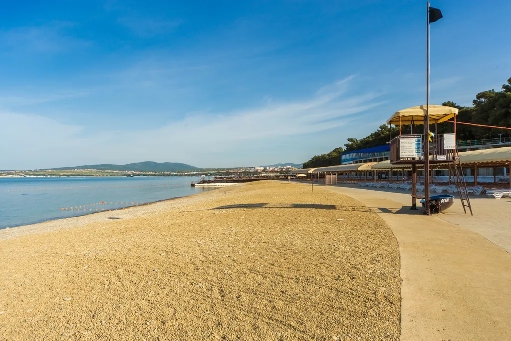 Апартаменты с видом на море 20