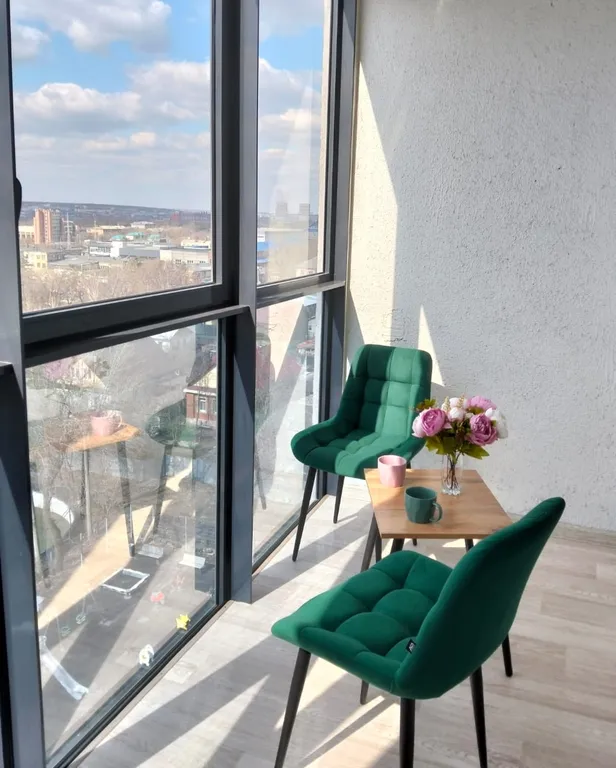 Квартира студия с видом на город