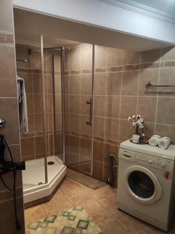 Ласковые волны, большой двух комнатный люкс