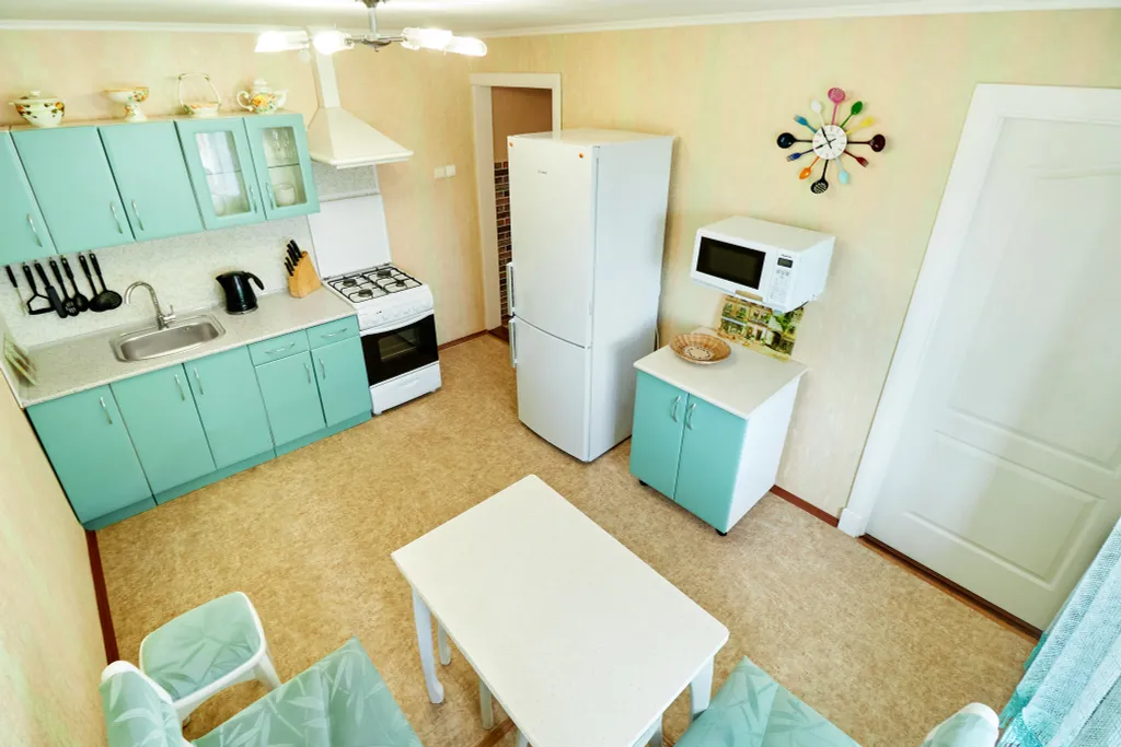 Тихий дом с окнами в сад