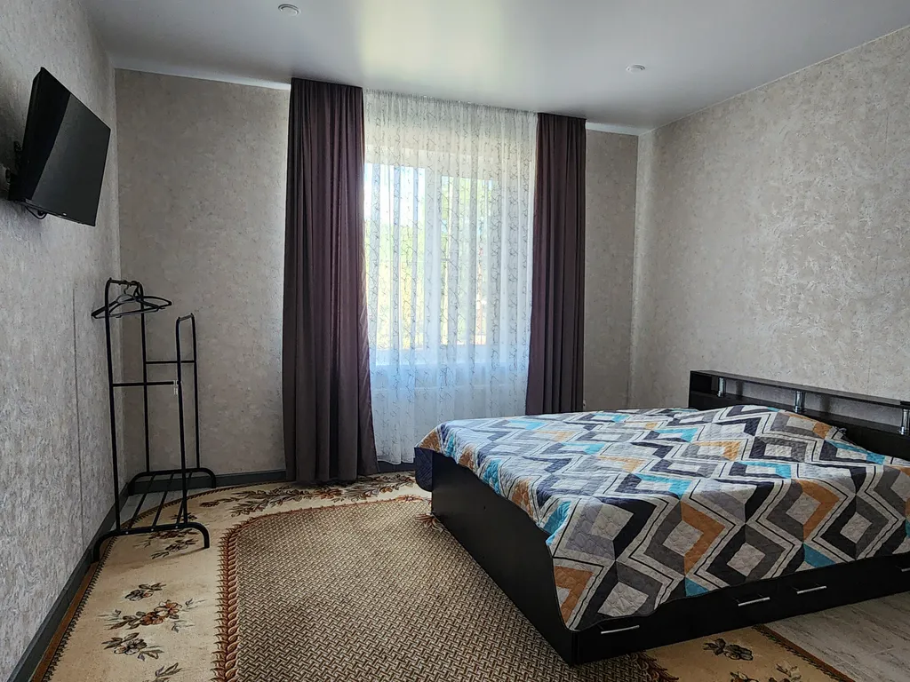 Уютный дом для большой компании