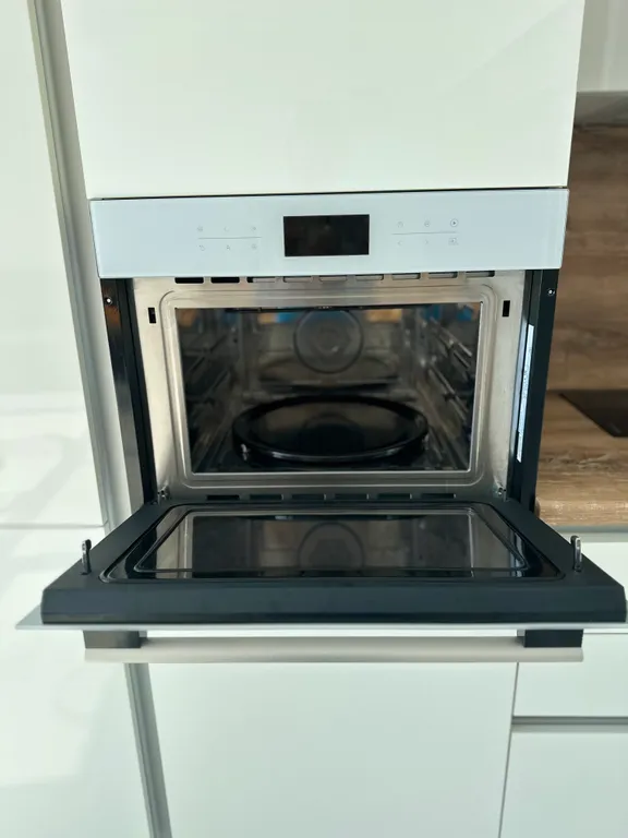 Квартира у моря, где хочется жить вид на море и закаты с 21 этажа